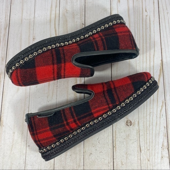 Chelsea & Violet Red Black Buffalo Check Slip-on Flats Flannel Fuzzy Lined 8 - Picture 6 of 10